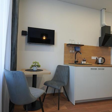 Amber Light Self-Check-In Apartments 考纳斯 外观 照片