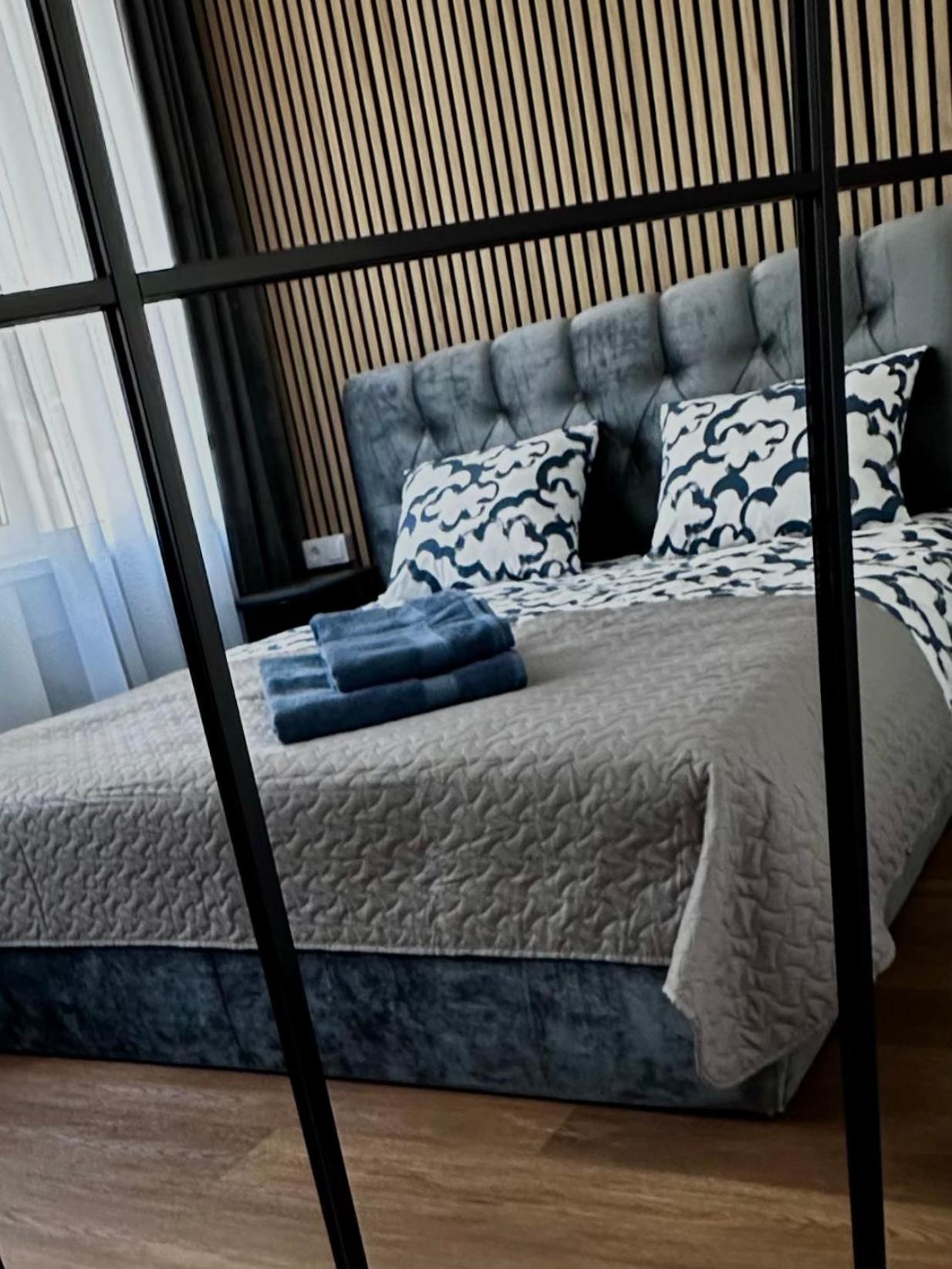 Amber Light Self-Check-In Apartments 考纳斯 外观 照片